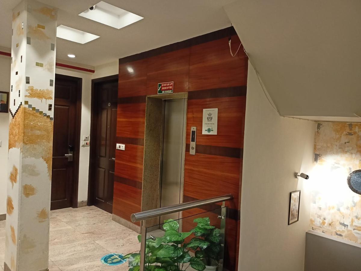 Cosy Grand, Chanakyapuri By The Cosy Hotels New Delhi Ngoại thất bức ảnh