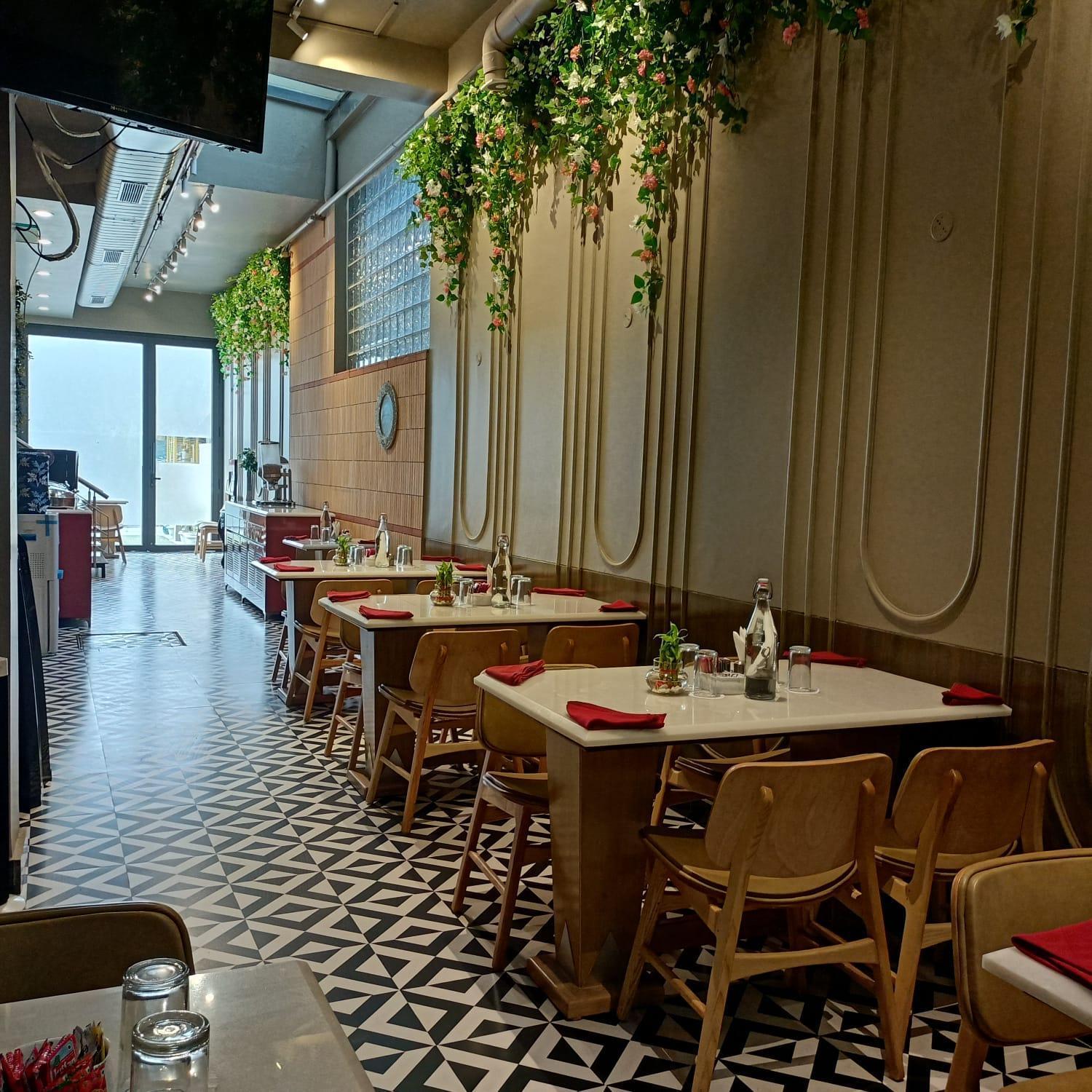 Cosy Grand, Chanakyapuri By The Cosy Hotels New Delhi Ngoại thất bức ảnh