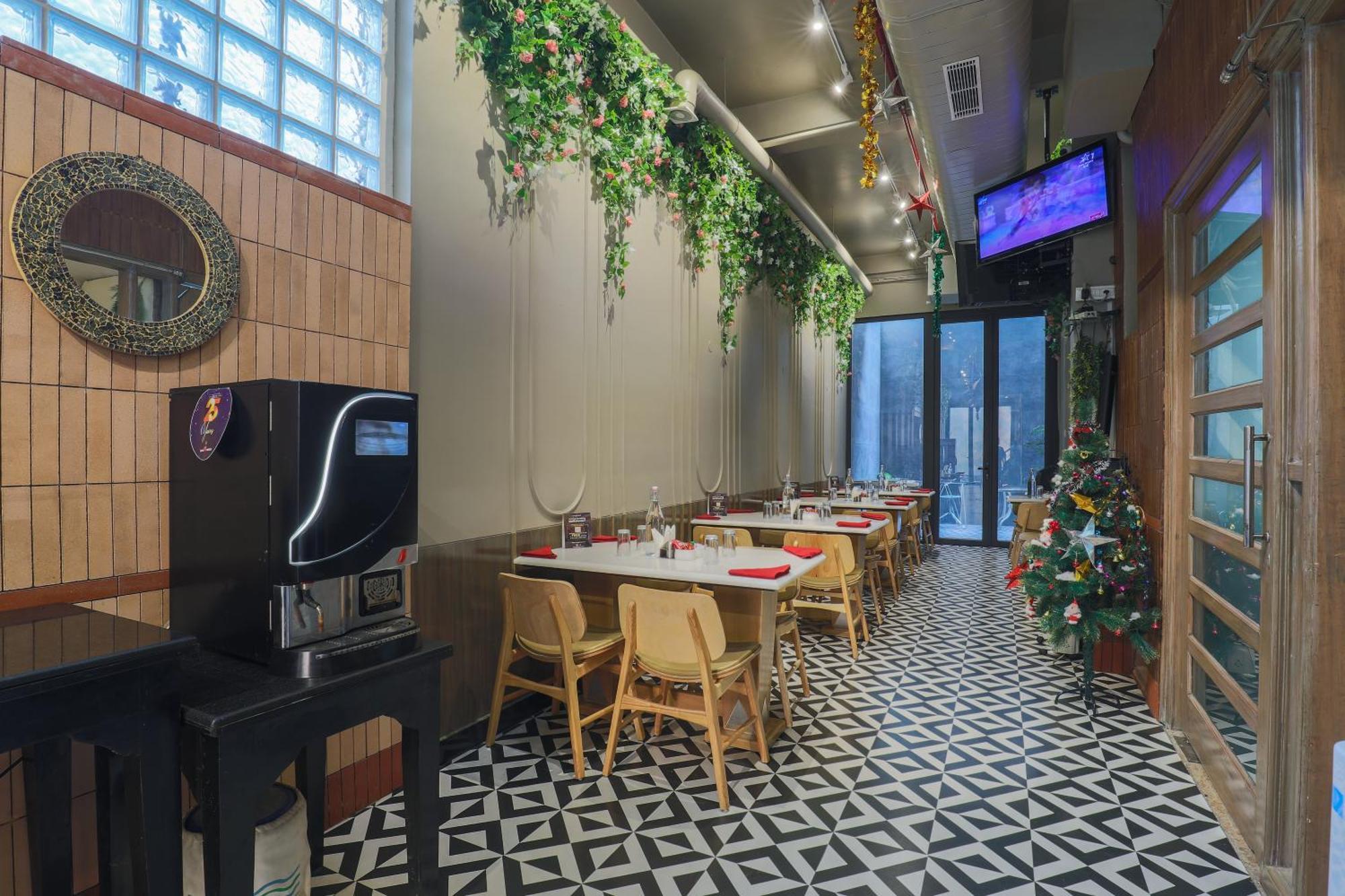 Cosy Grand, Chanakyapuri By The Cosy Hotels New Delhi Ngoại thất bức ảnh