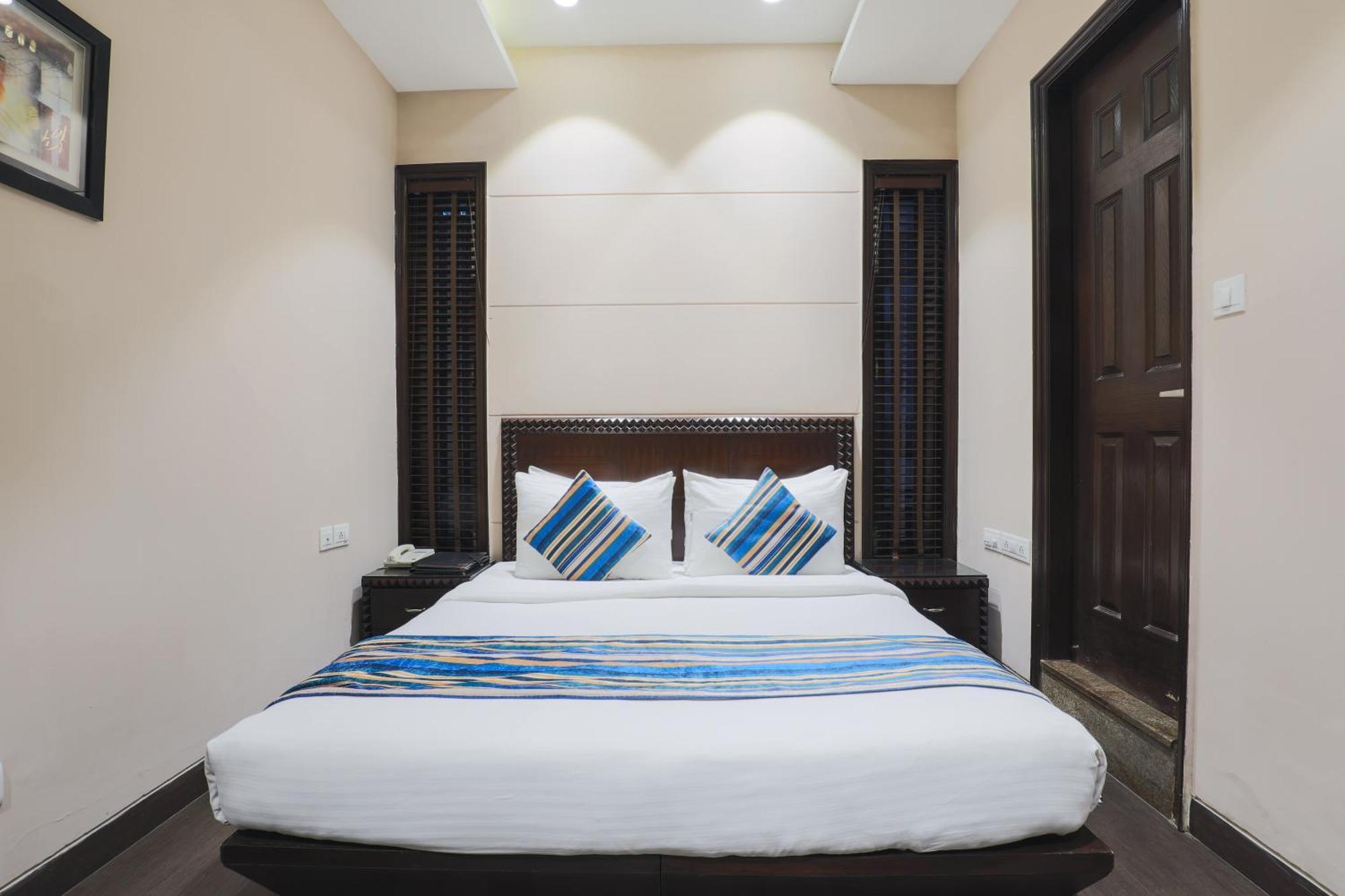 Cosy Grand, Chanakyapuri By The Cosy Hotels New Delhi Ngoại thất bức ảnh