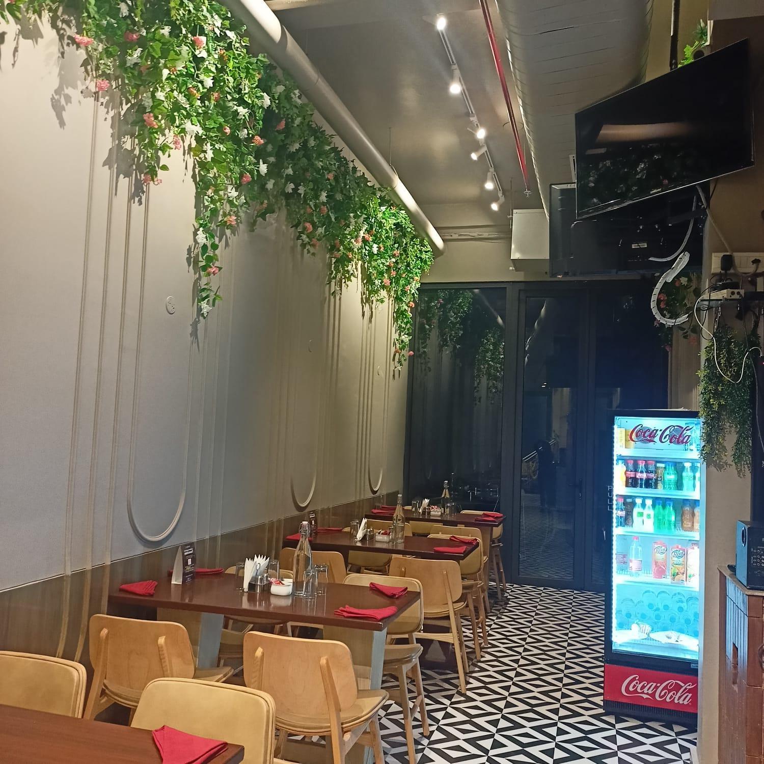 Cosy Grand, Chanakyapuri By The Cosy Hotels New Delhi Ngoại thất bức ảnh